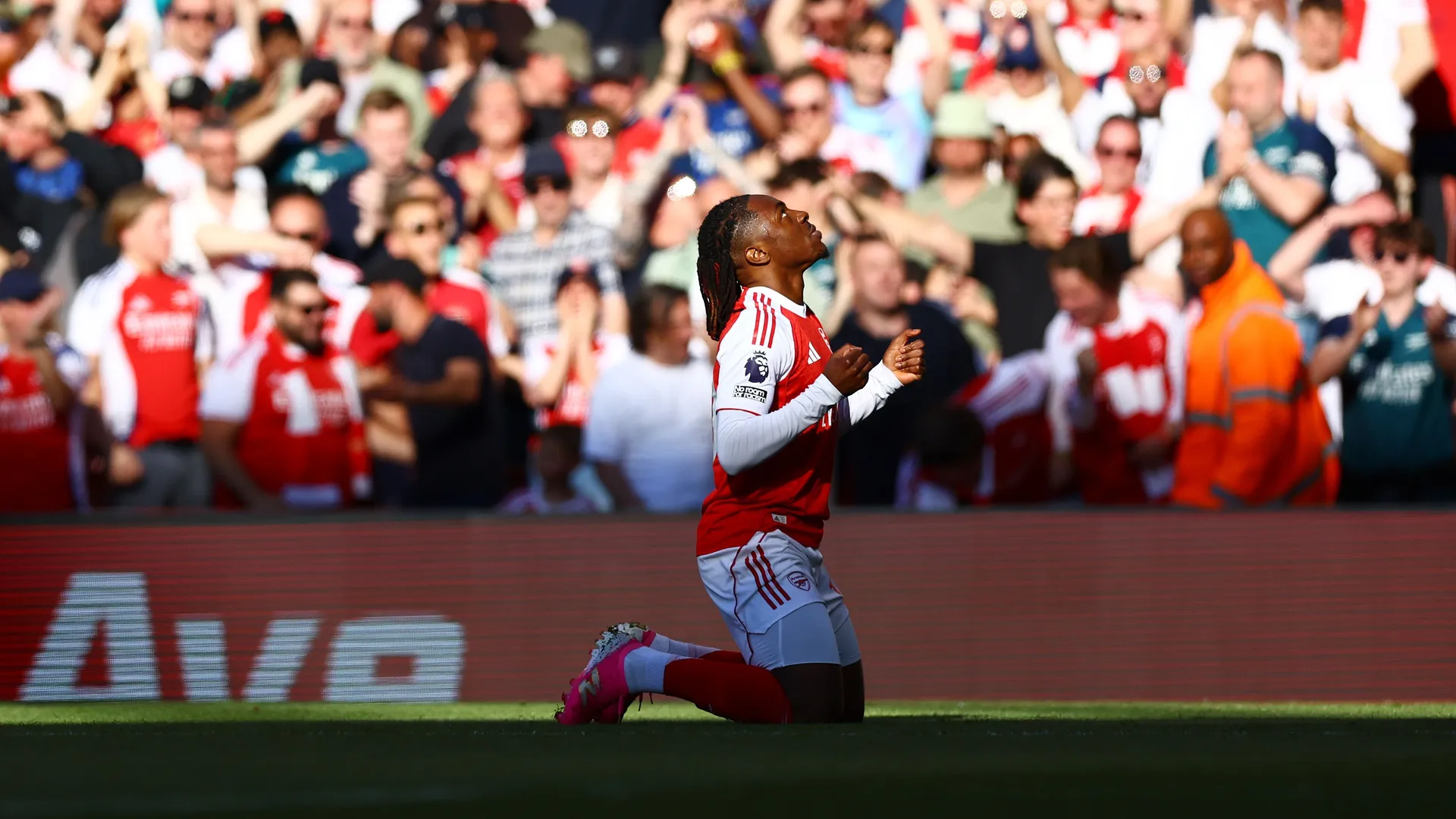 Arsenal vs Newcastle United, Premier League 2025/26 LIVE: Eze gives Arsenal lead; ARS 1-0 NEW